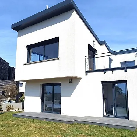 Maison Neuve Vue 4 Etoiles Avec Sauna A 150m De La A - Ref 242 *