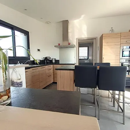 Maison Neuve Vue 4 Etoiles Avec Sauna A 150m De La A - Ref 242 Pleumeur-Bodou